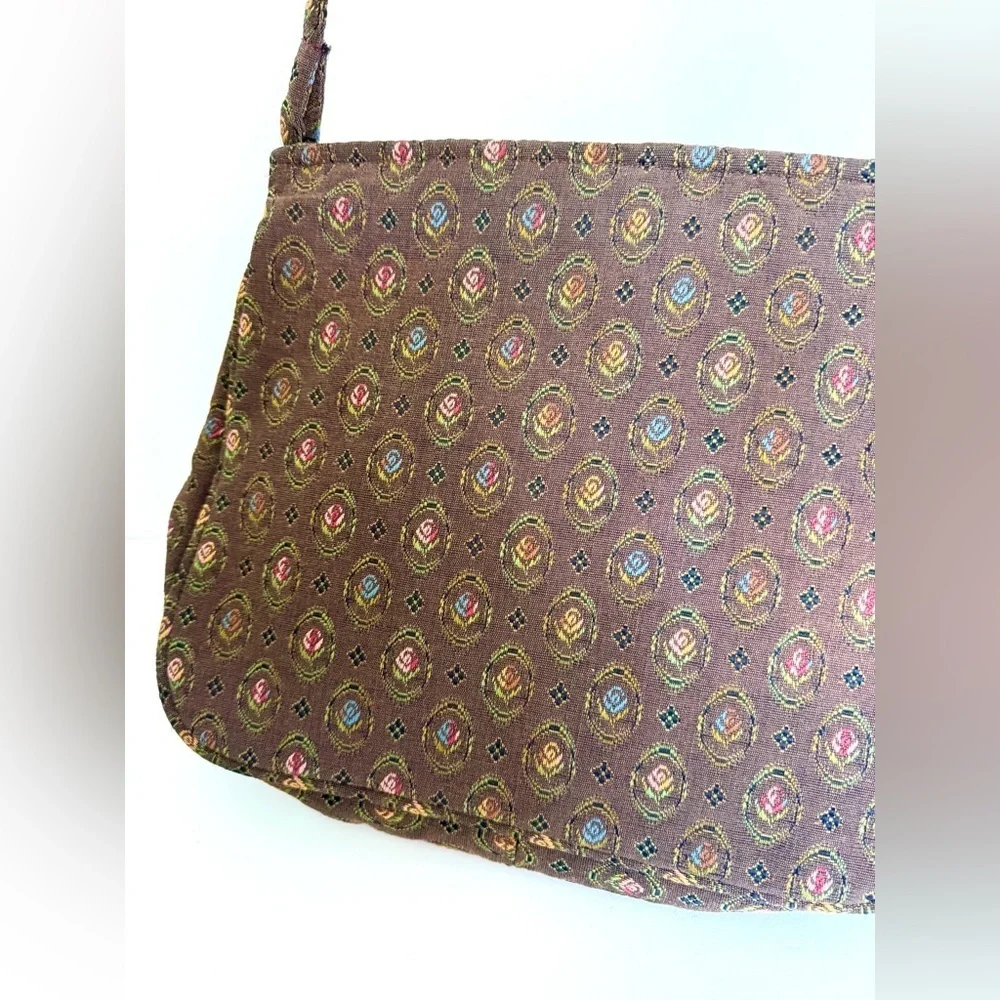 Vintage Theodor 1969s Tapestry Carpet Floral Embroidered Purse Bag